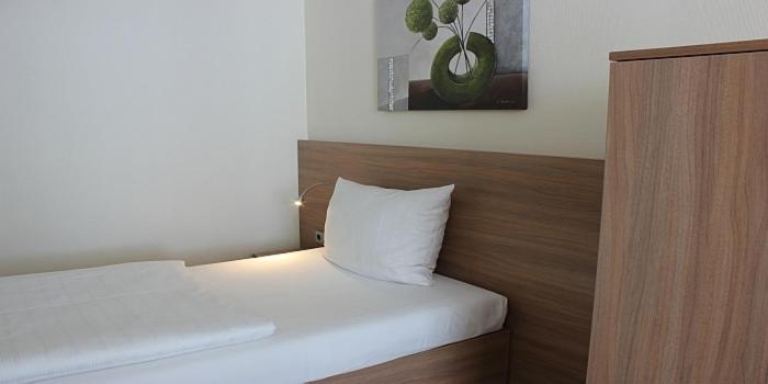 Hotel Barth Kaiserslautern Pokoj fotografie